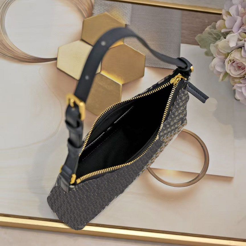 2024 aaaaaUnderarm bag carryall medium handbag Chic Luxury Designer Handbags - Versatile Leather Shoulder Cosmetic Bags & Crossbody Clutch Bag Collection