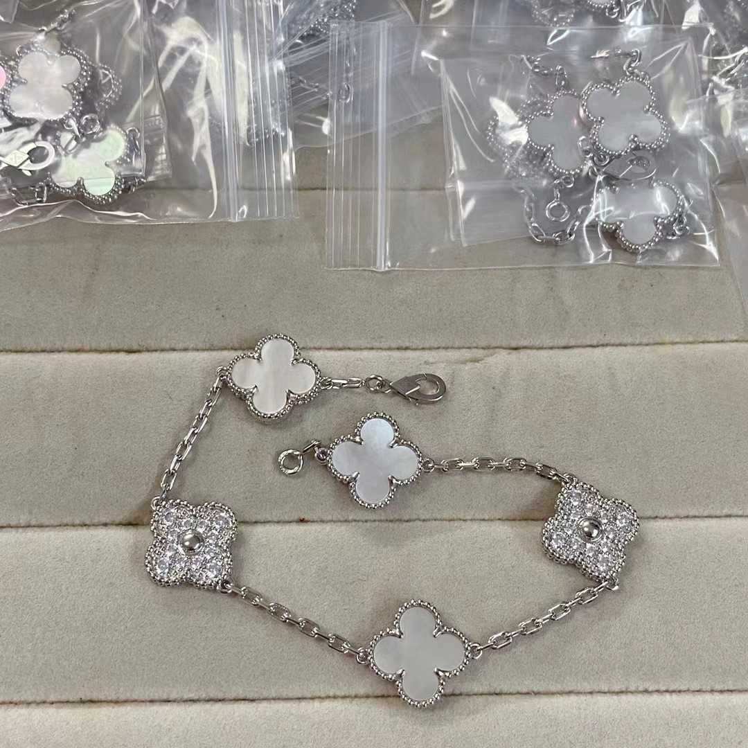 Bracelet cinq fleurs diamant blanc (pl