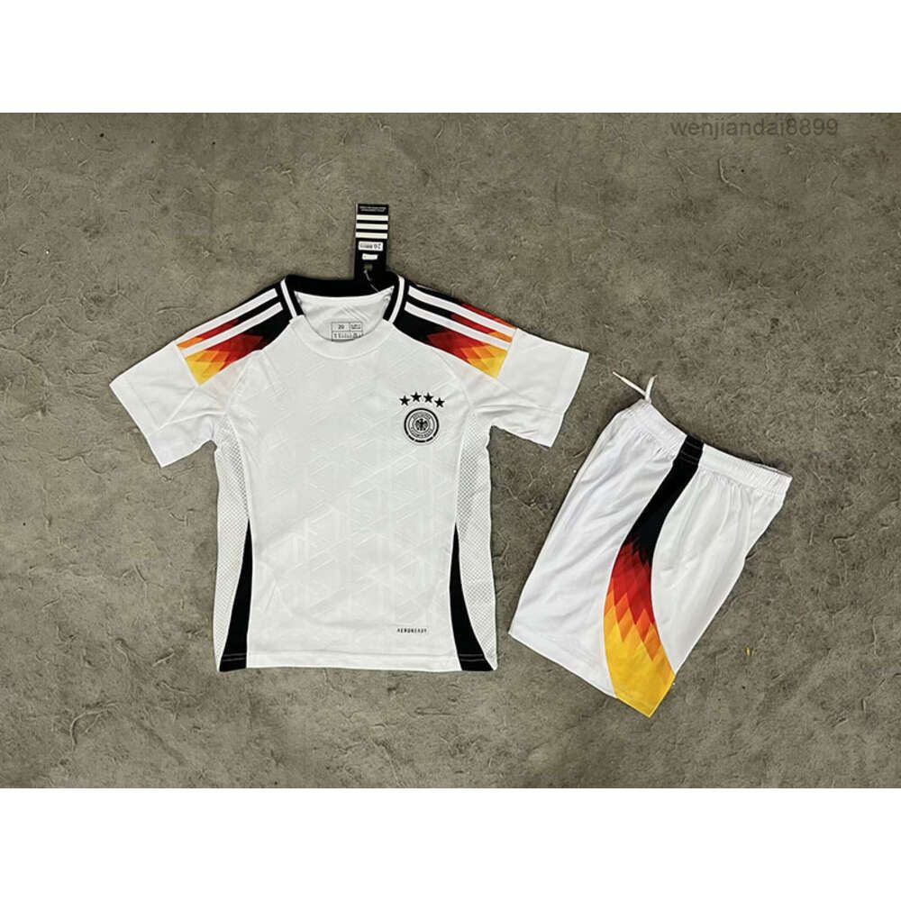 2425 German Home Childrens Clothing