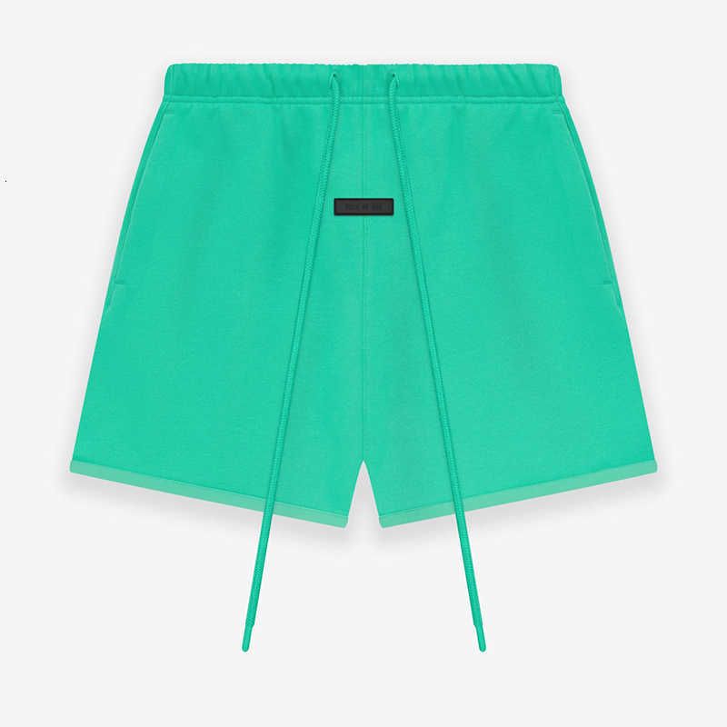 Thin Leaf Green Shorts