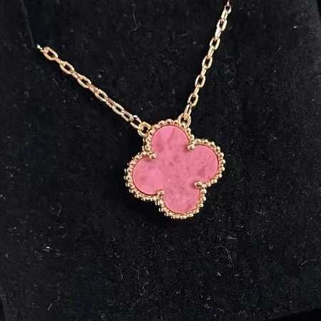 Collana in pietra rosa in oro rosa-925 argento