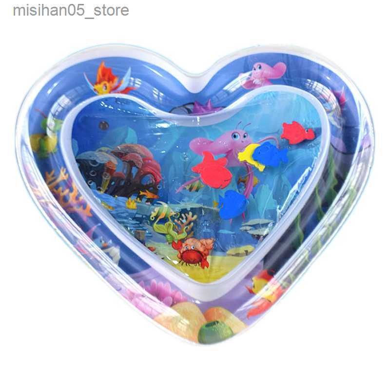 Kalp şeklindeki denizanası