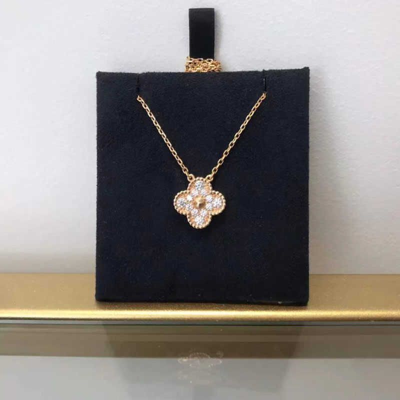 Collier diamant rose or