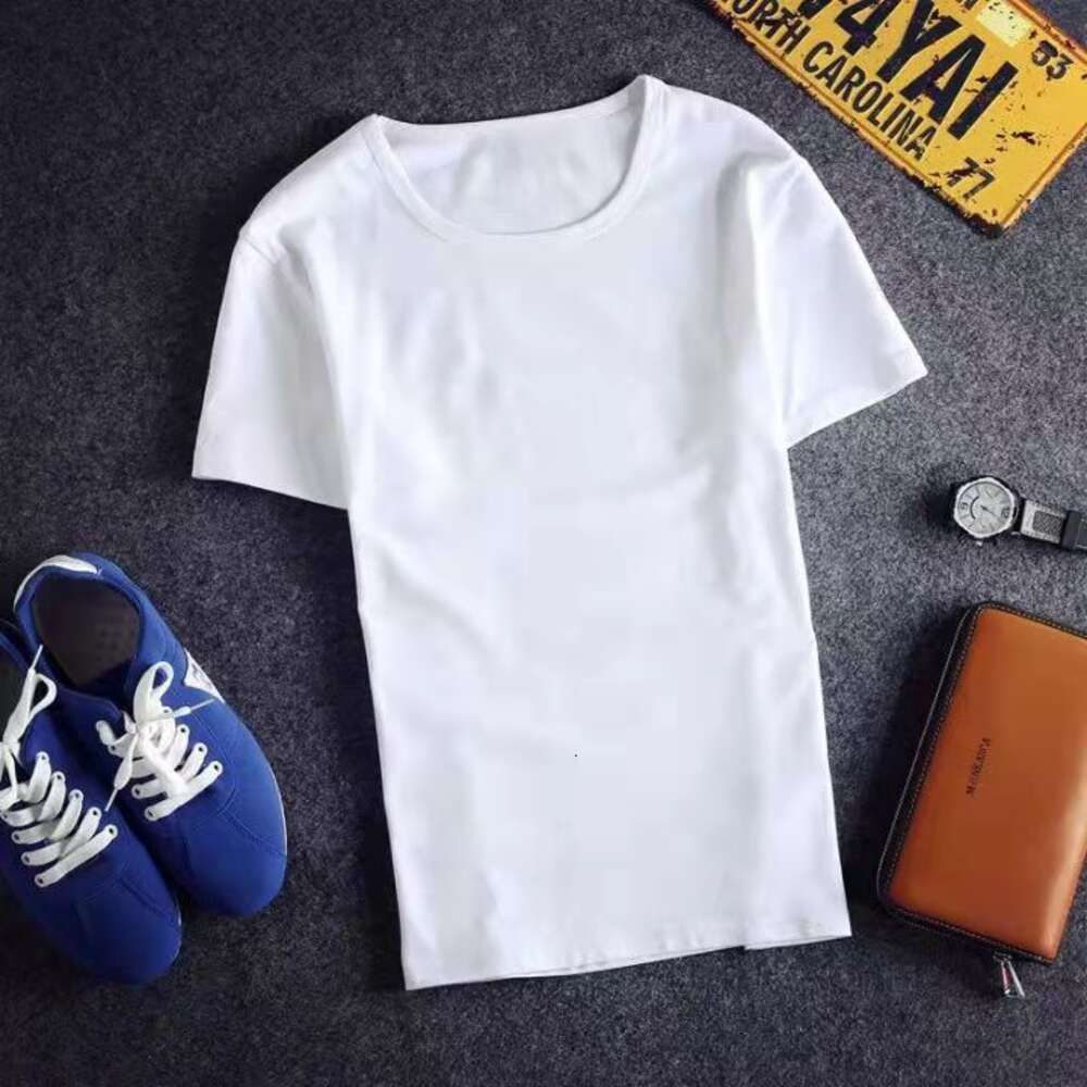 Solid color T-shirt