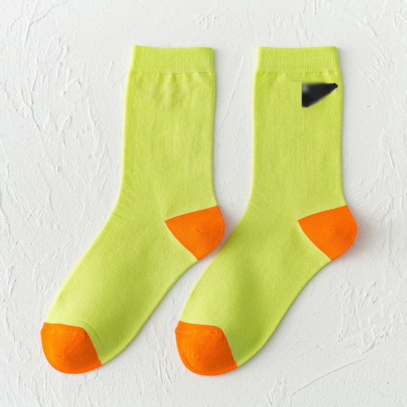 Mid-length socks 05