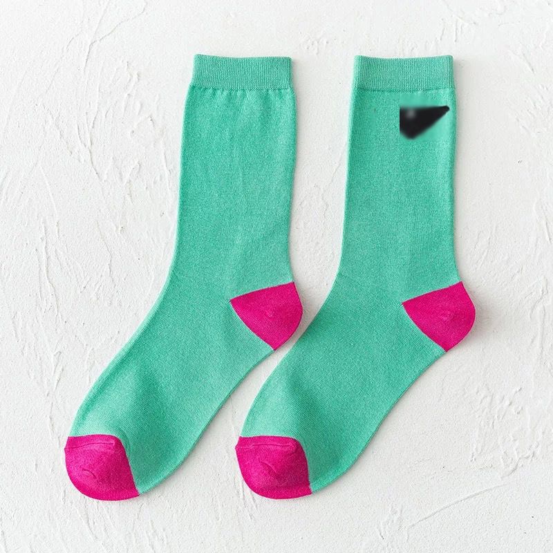 Mid-length socks 04