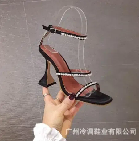 8cm heels