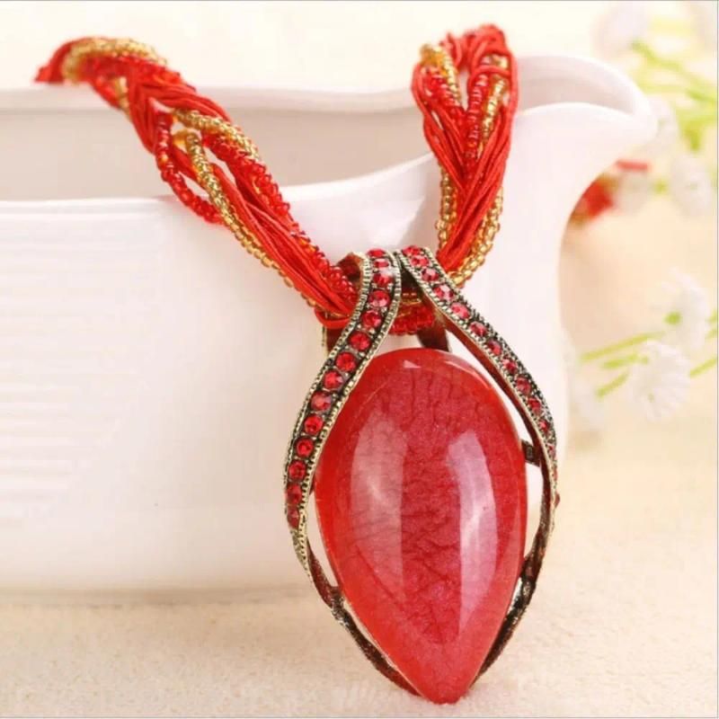 Red-Oval Pendant