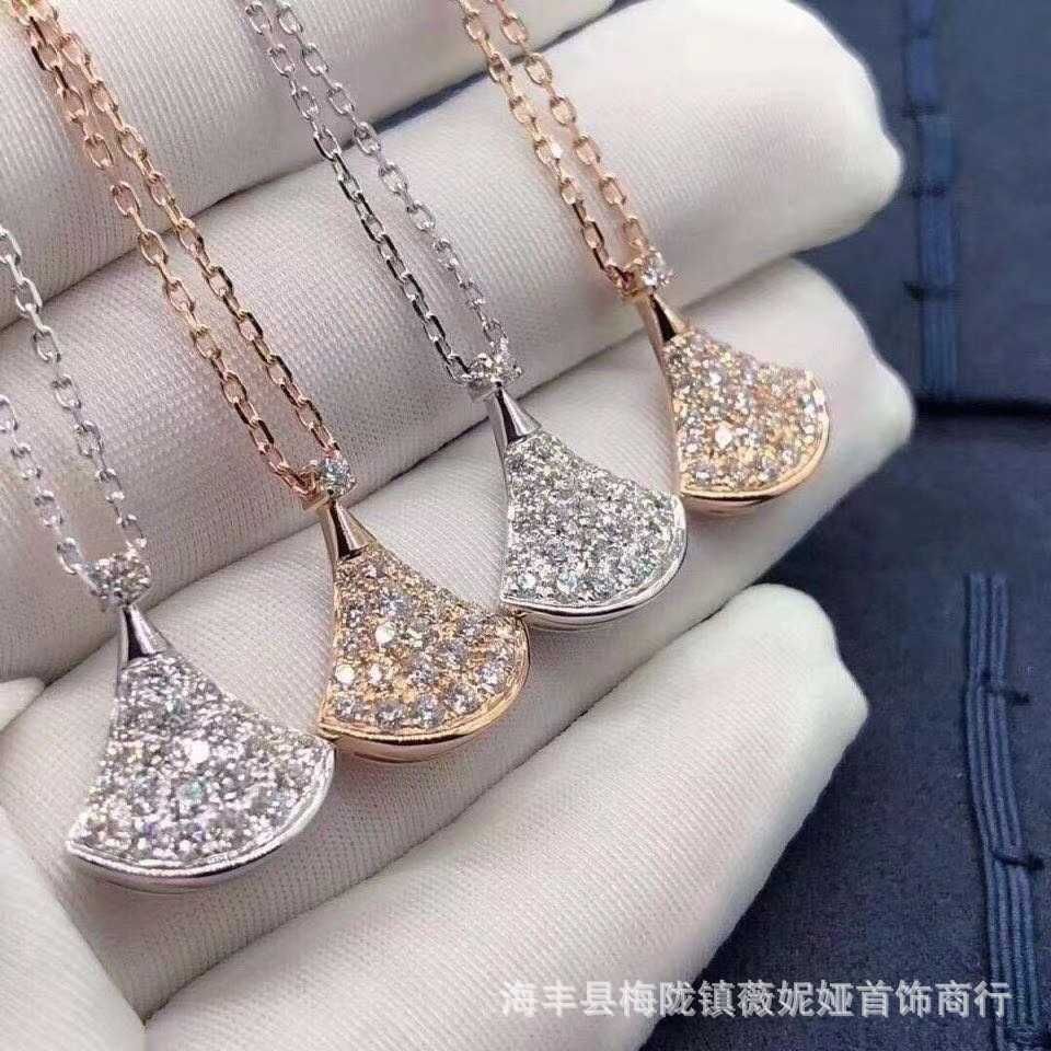 Kleine rosé goud diamanten ketting