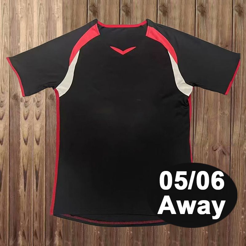 FG21084 2005 2006 Away