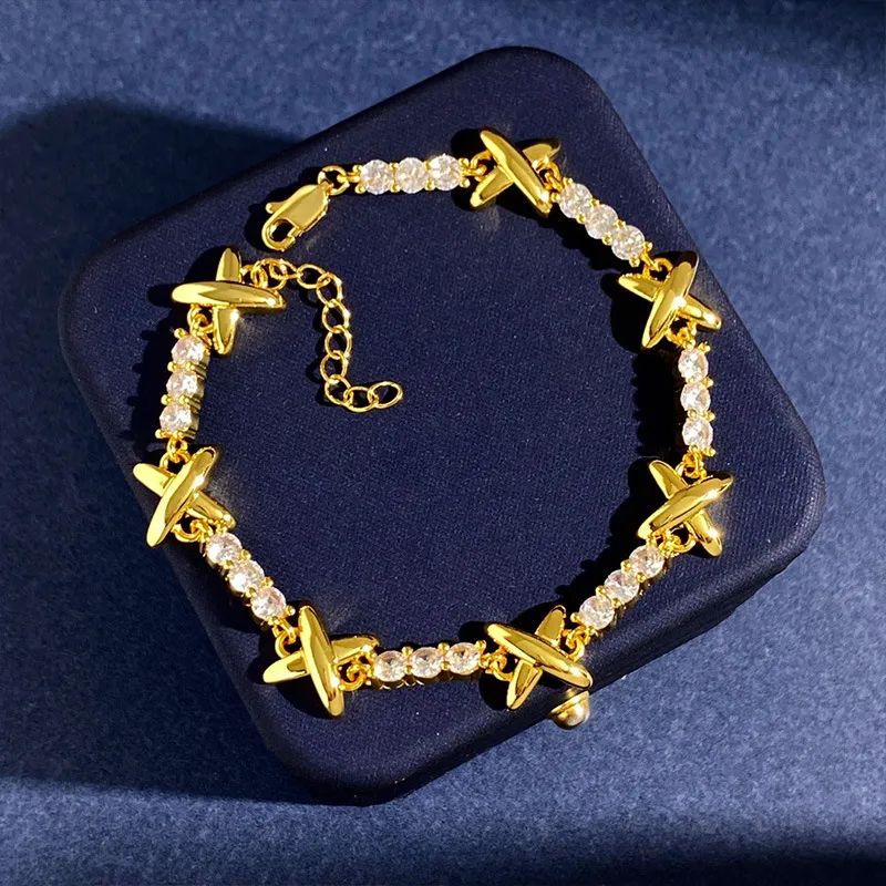 03-45 GOLD BRACELET