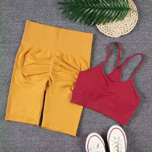 Yellowred Short Set