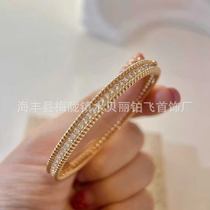 Rose Gold quot;tamanho 16quot;-v Material Dourado