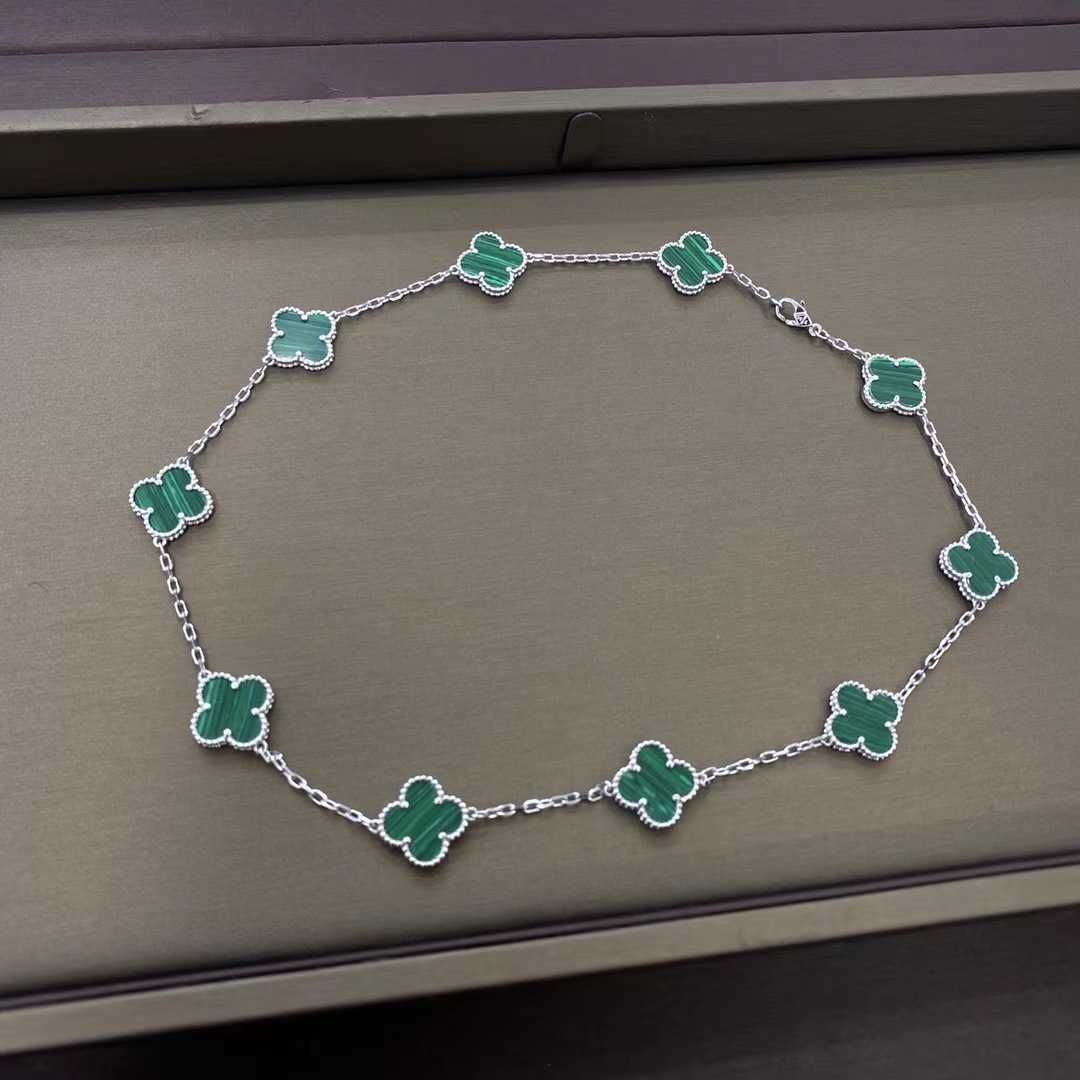 Zehn-Blumen-Pfauengrün-Halskette (pla