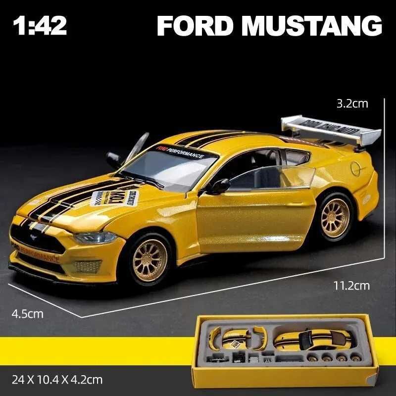 Ford Mustang jaune