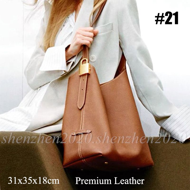 #21 Premium Leather-31x35x18cm