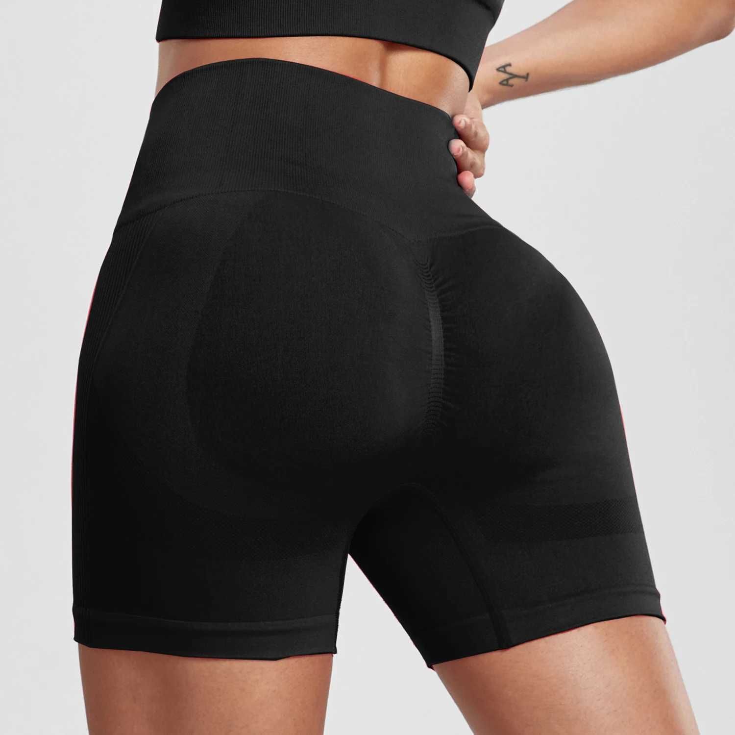 Black Short