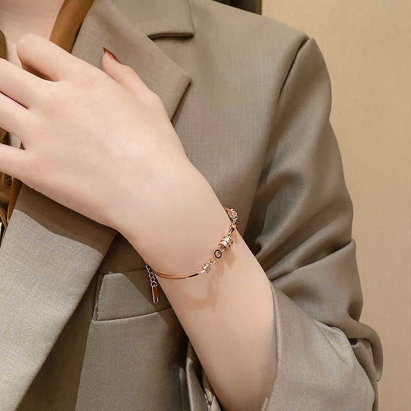 Rose Gold Small Waist Bracelet a