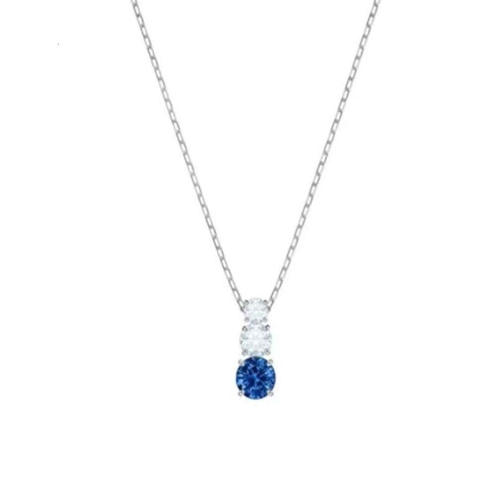 Platinum blauwe diamant