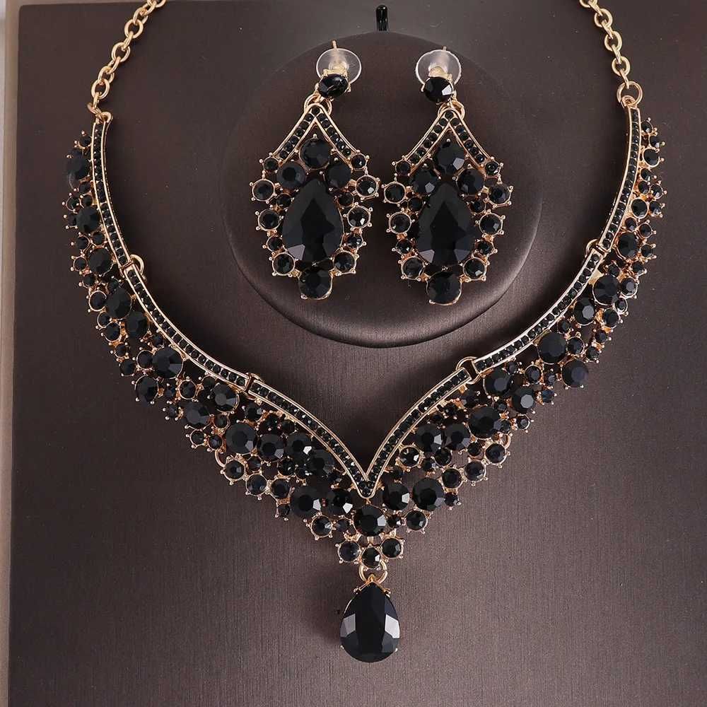 Collier noir