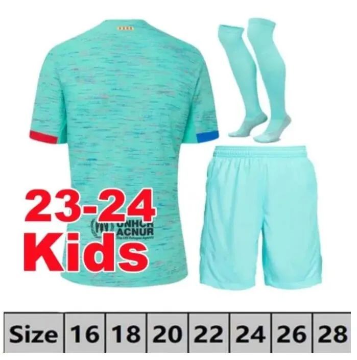 23 24 third kids kit+socks