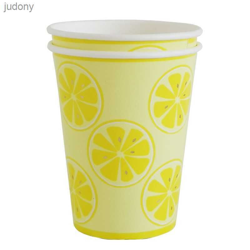 8 tasses jaunes