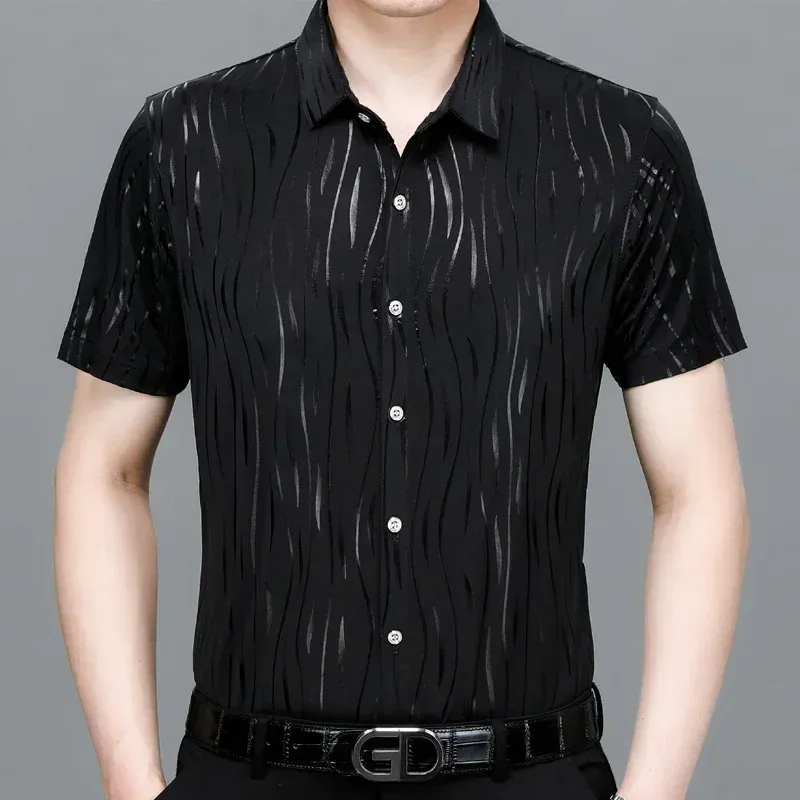 560-black