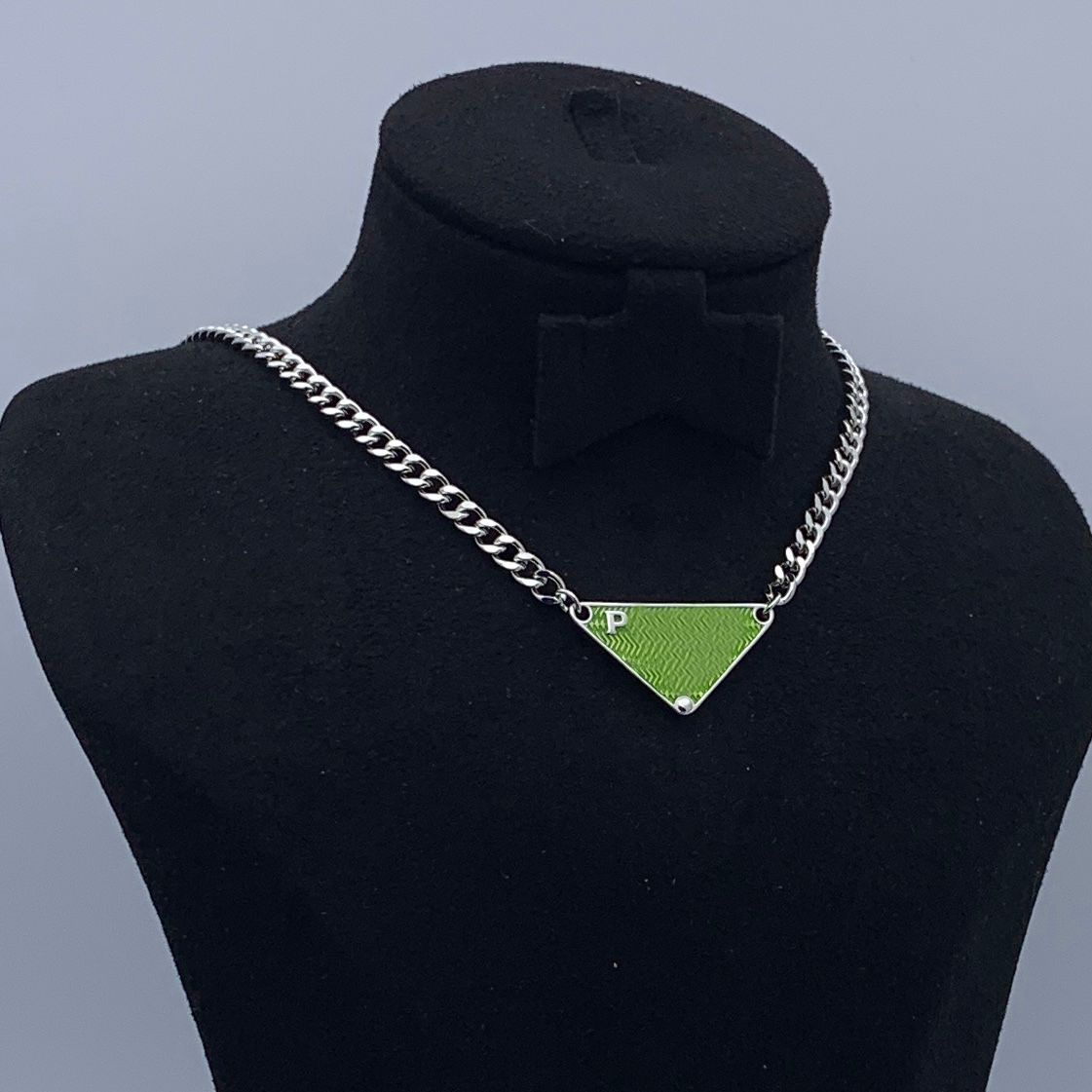 1# necklace no box