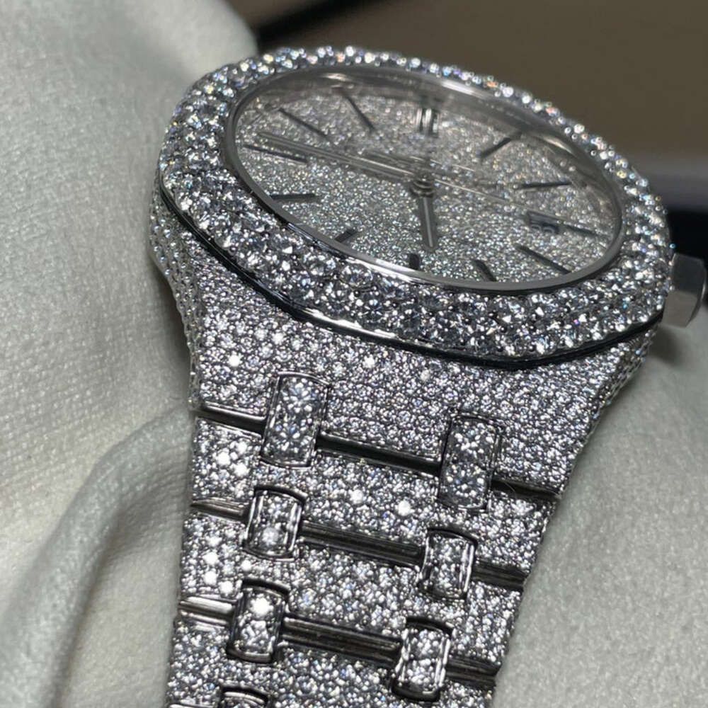 Multi Color-Iced out Diamond-horloge