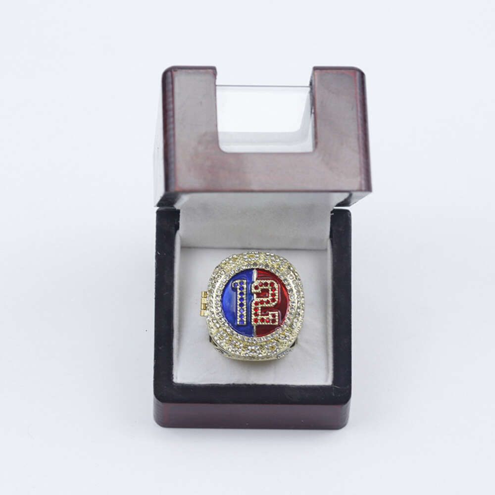 No. 12 Brady Ring+transparent Wooden Box