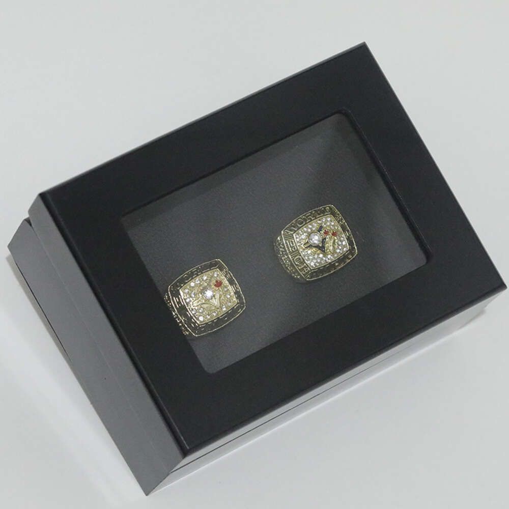 2 Rings+pure Black Wooden Box