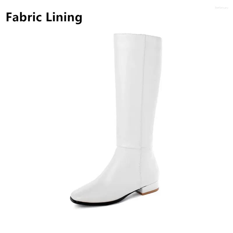 White Fabric lining