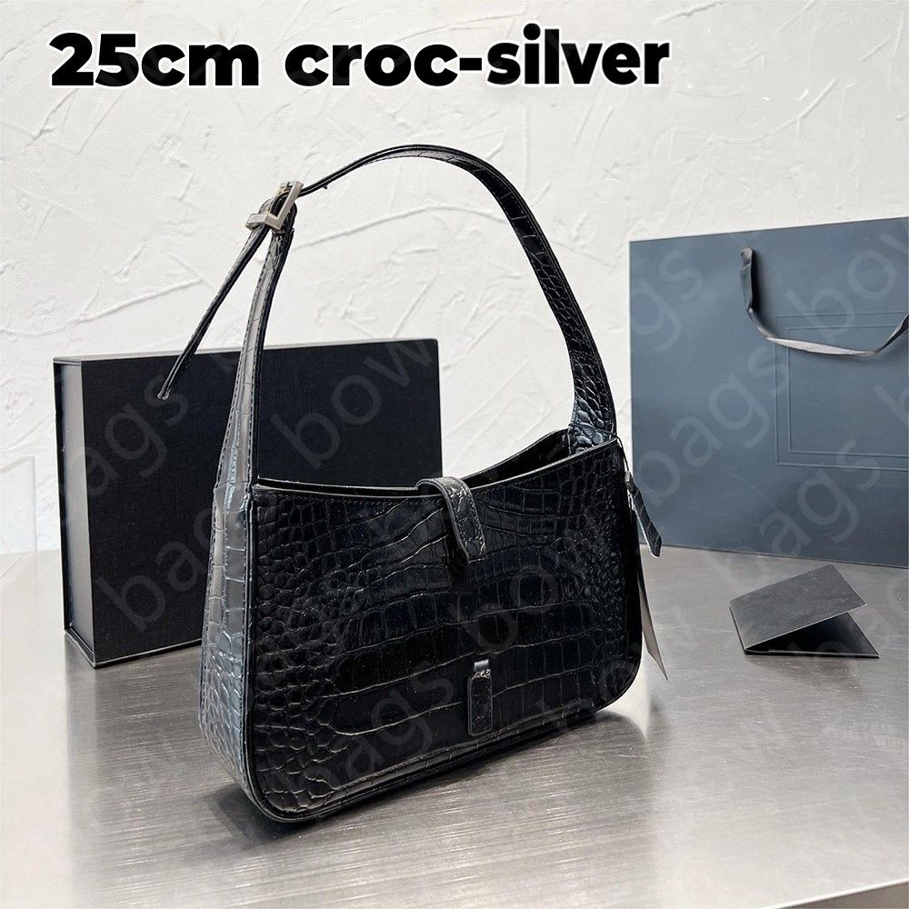 Black crocodile_silver