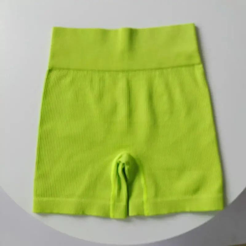 Jaune fluorescent