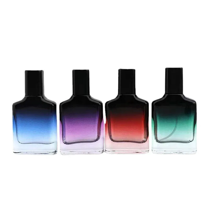 Verre de 30 ml de couleur aléatoire