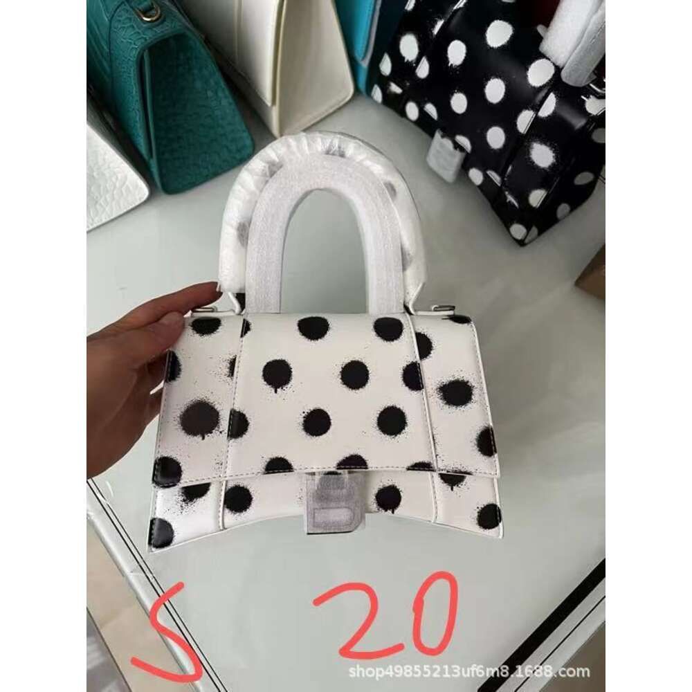 Polka Dot White S