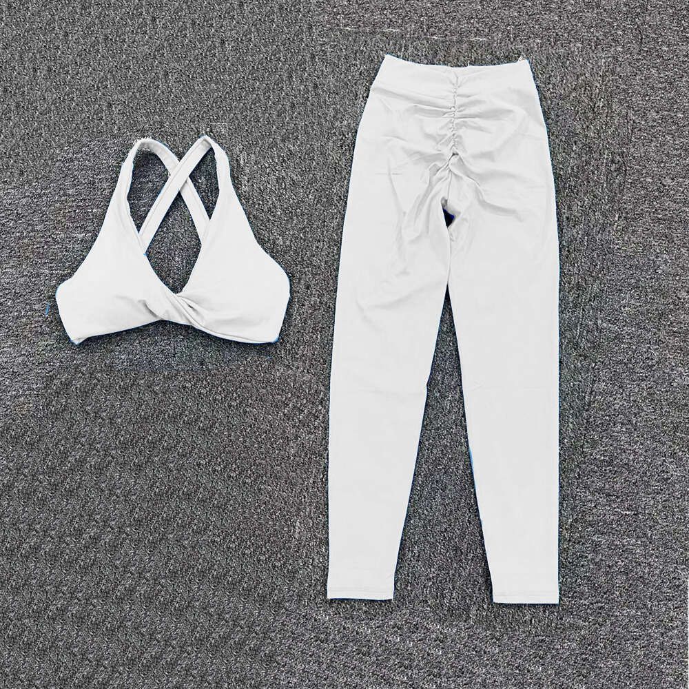 White Twist Pt Set