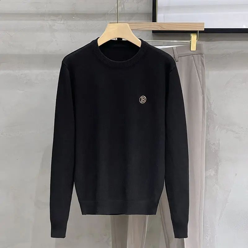 S543ブラックセーター