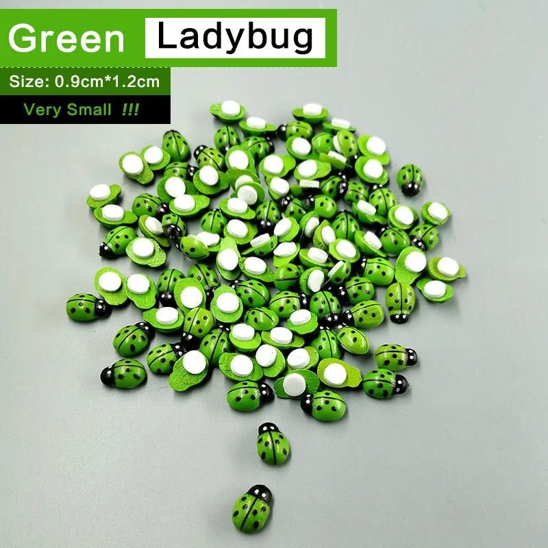 100pcs Green Ladybug