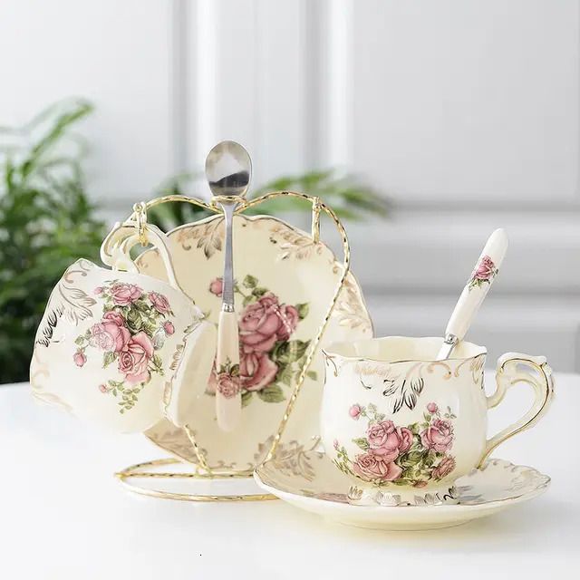 2 Cup 2 Saucer13