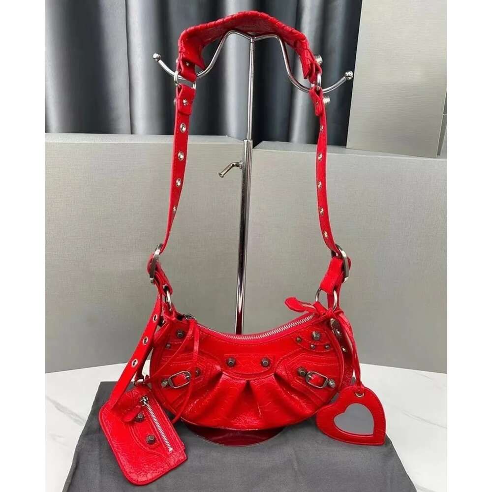 Rouge 26cm