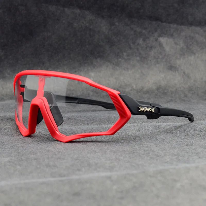 Photochromic C8