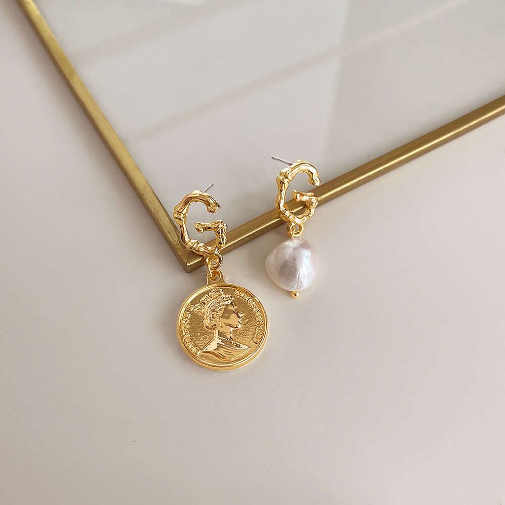 Gold Coin Freshwater Pearl Silver Needle