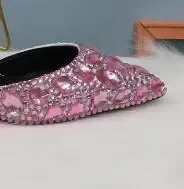 ピンクの靴とバッグ