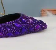 紫の靴とバッグ