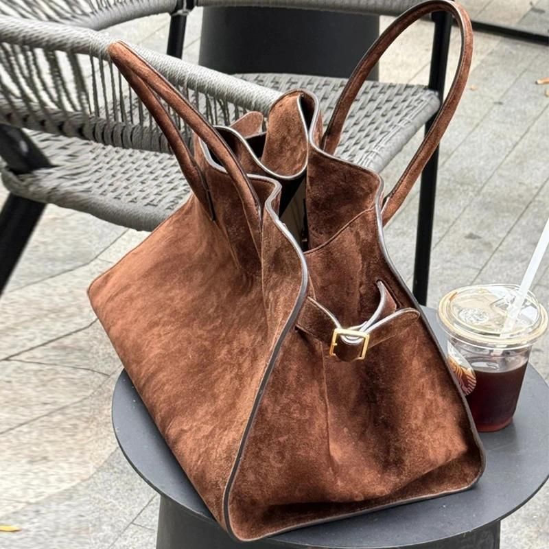 Coffee suede medium