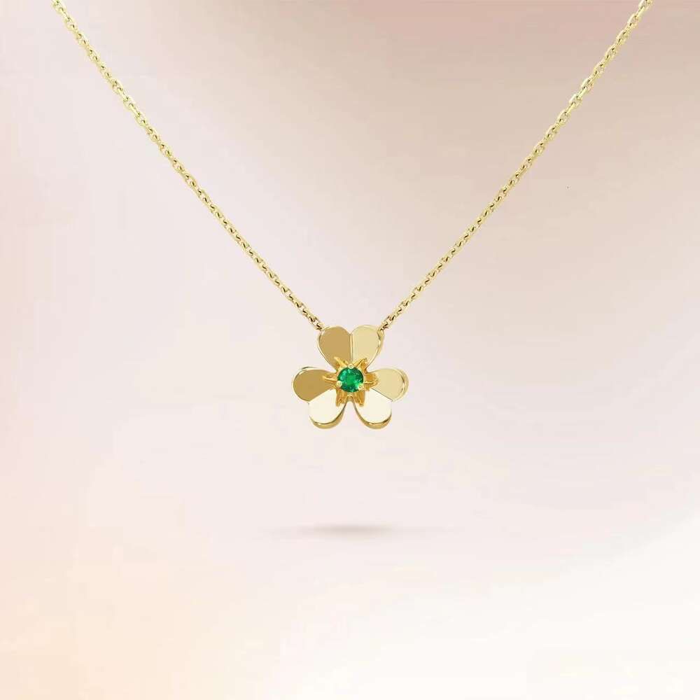 Gold Smooth Green Diamond (mini)