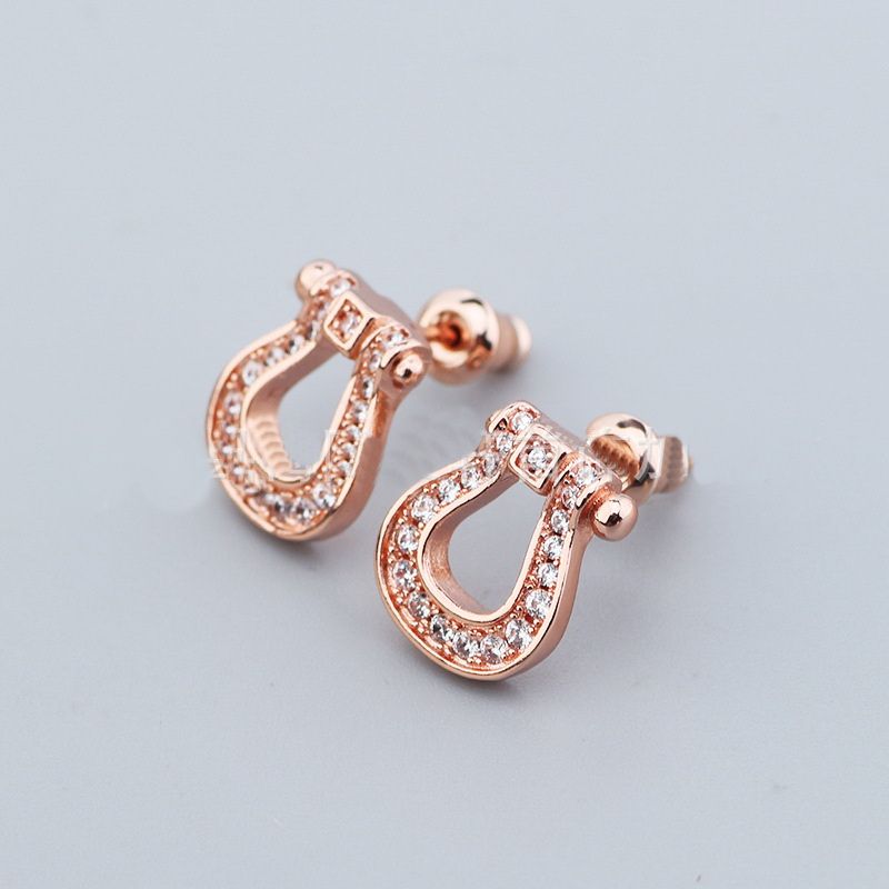 08-boucle d'oreille en or rose