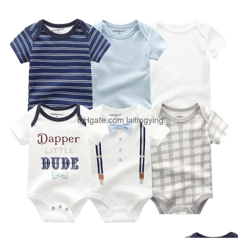 Vêtements de bébé 6724