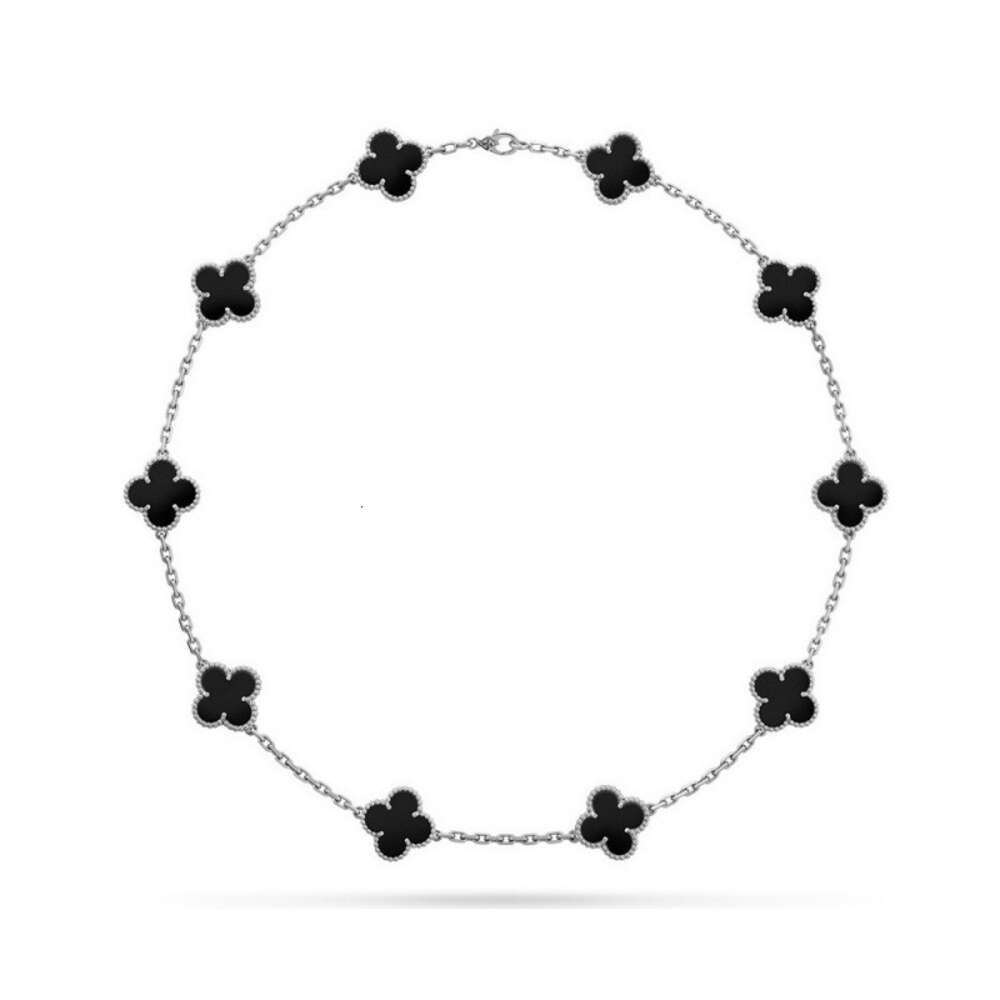 Silver Black Agate Ten Flower Necklace